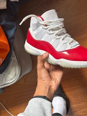 Jordan Men's Red and White Retro High-Top Sneakers